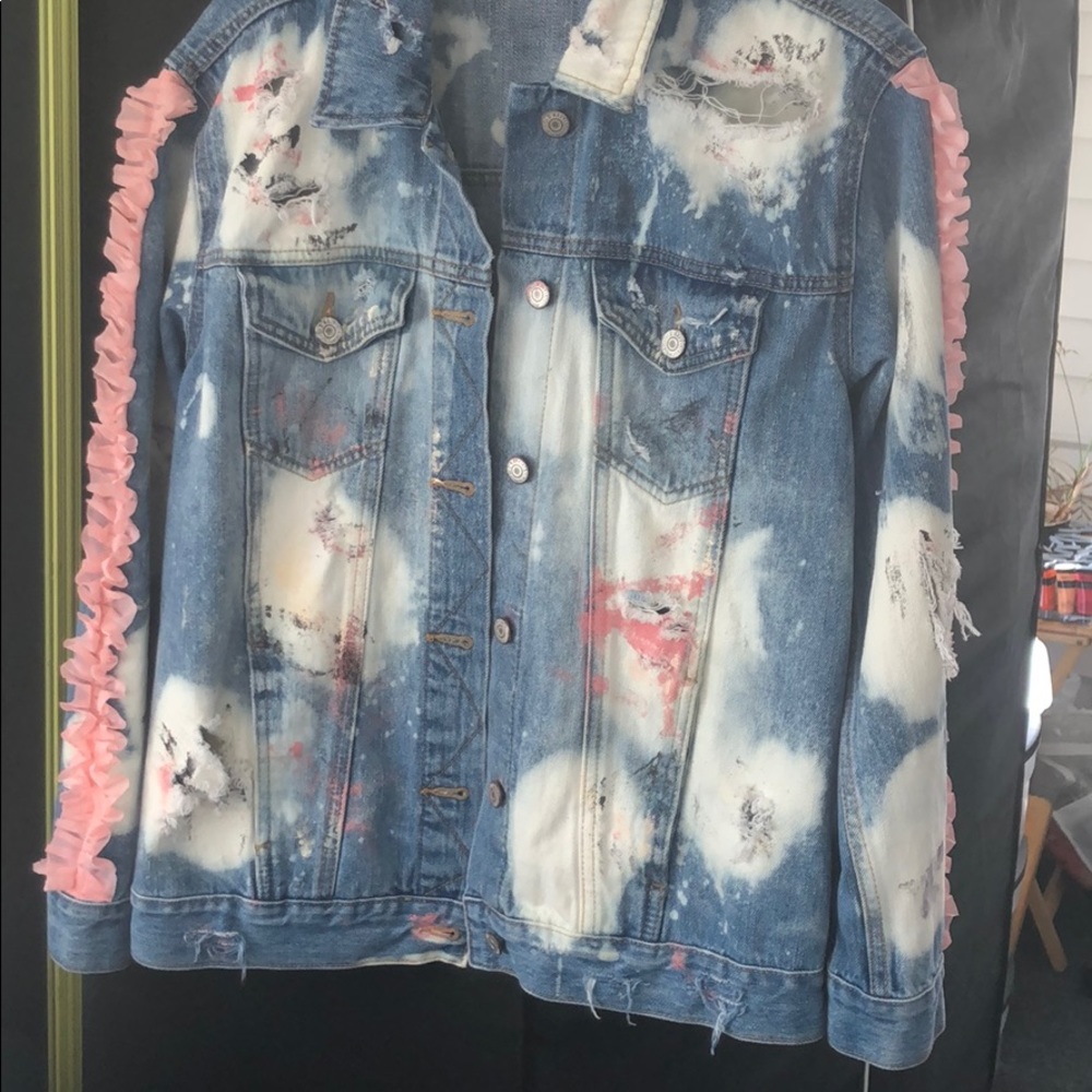 Jean jacket - Picture 2 of 5